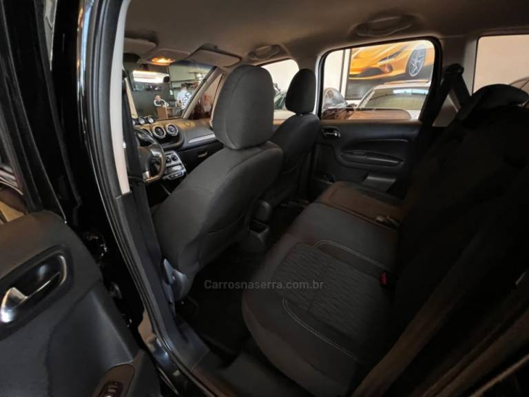 CITROËN - AIRCROSS - 2013/2013 - Preta - R$ 38.900,00