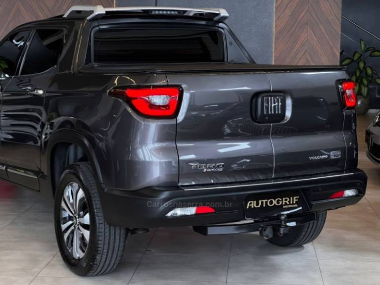 FIAT - TORO - 2021/2022 - Cinza - R$ 128.900,00