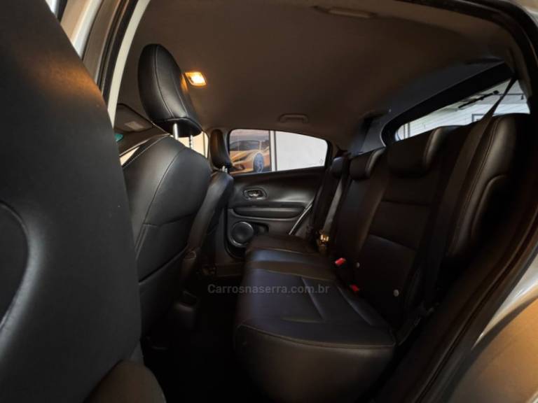HONDA - HR-V - 2020/2020 - Prata - R$ 113.900,00