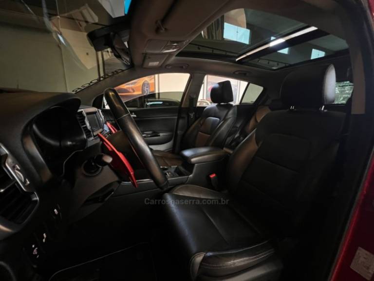 KIA MOTORS - SPORTAGE - 2018/2018 - Vermelha - R$ 114.900,00