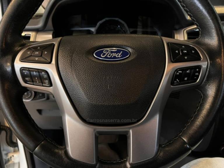 FORD - RANGER - 2019/2019 - Branca - R$ 155.900,00