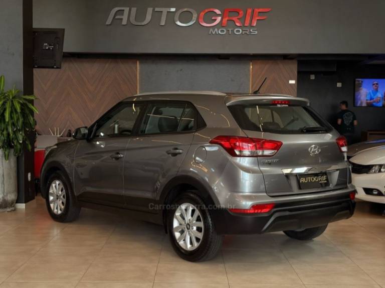 HYUNDAI - CRETA - 2021/2022 - Prata - R$ 93.900,00