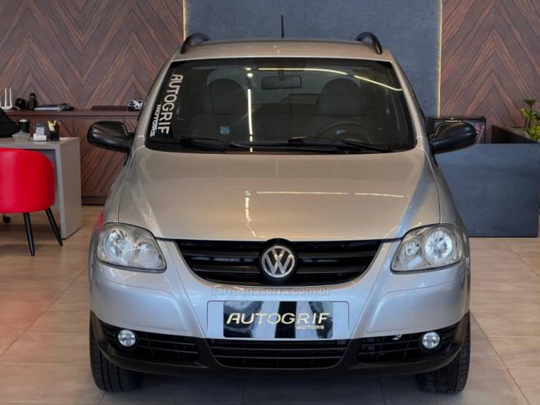 VOLKSWAGEN - SPACEFOX - 2010/2010 - Prata - R$ 35.900,00