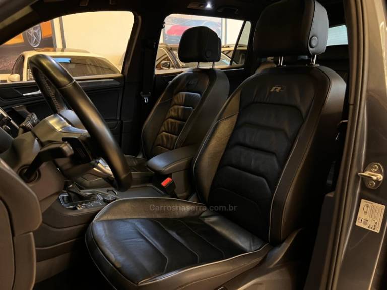 VOLKSWAGEN - TIGUAN - 2019/2019 - Cinza - R$ 159.900,00