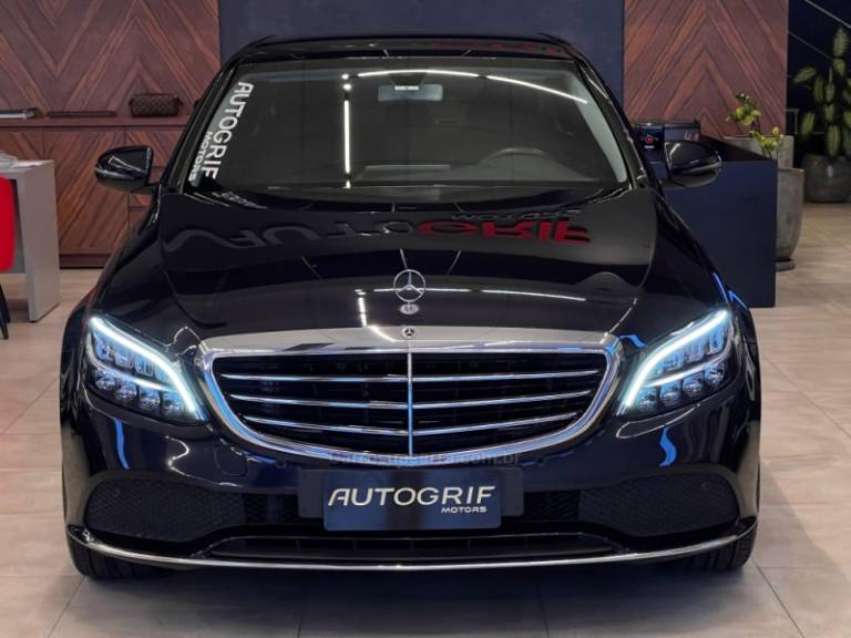 MERCEDES-BENZ - C 180 - 2019/2020 - Azul - R$ 158.900,00