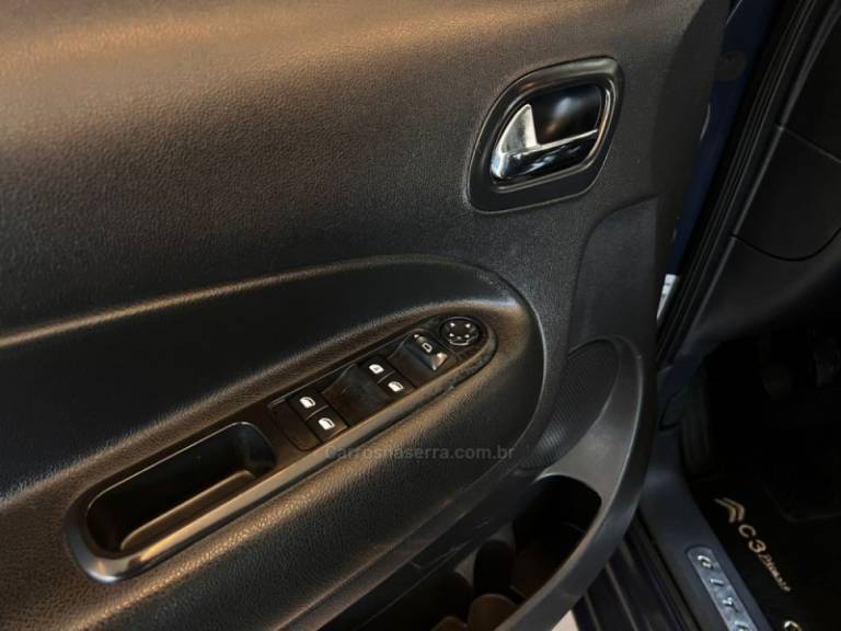 CITROËN - AIRCROSS - 2012/2013 - Azul - R$ 37.900,00