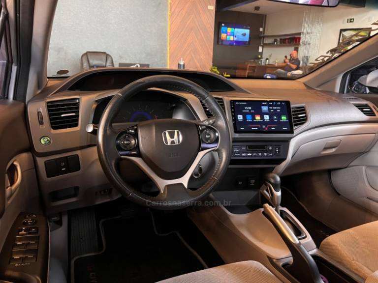 HONDA - CIVIC - 2012/2012 - Prata - R$ 65.900,00