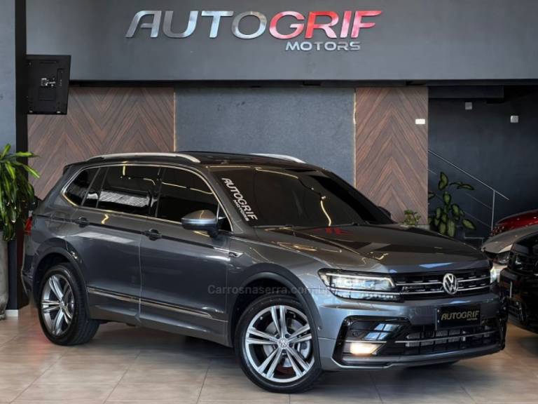 VOLKSWAGEN - TIGUAN - 2019/2019 - Cinza - R$ 158.900,00