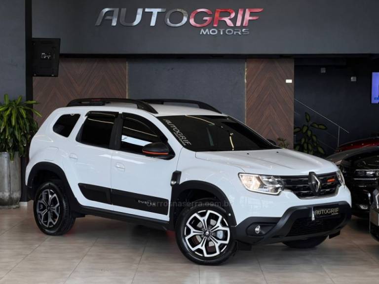 RENAULT - DUSTER - 2024/2024 - Branca - R$ 109.900,00