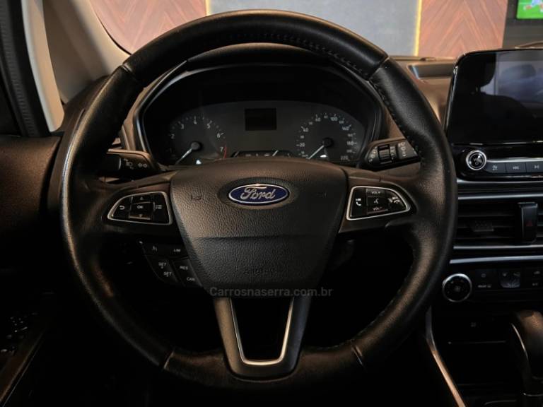 FORD - ECOSPORT - 2019/2019 - Preta - R$ 72.900,00
