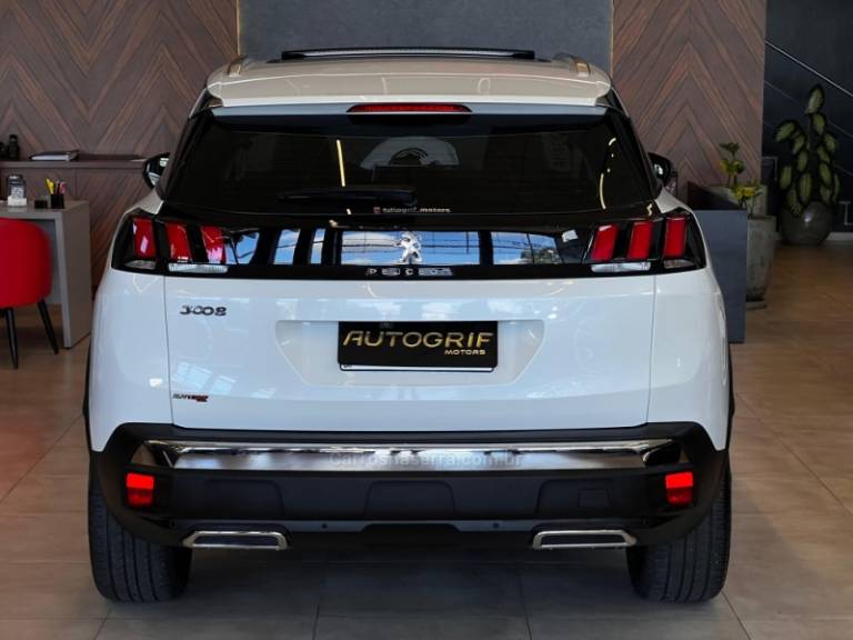 PEUGEOT - 3008 - 2018/2018 - Branca - R$ 109.900,00