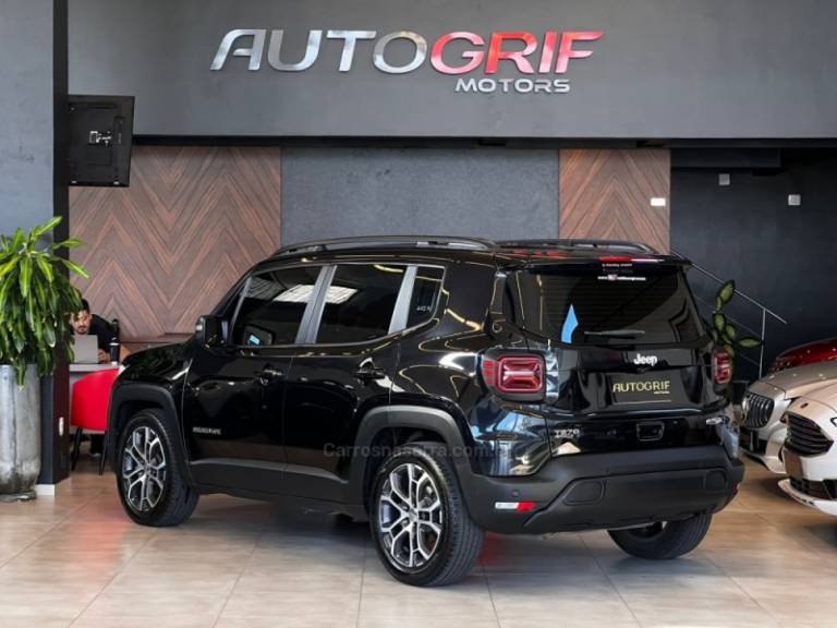 JEEP - RENEGADE - 2022/2022 - Preta - R$ 103.900,00