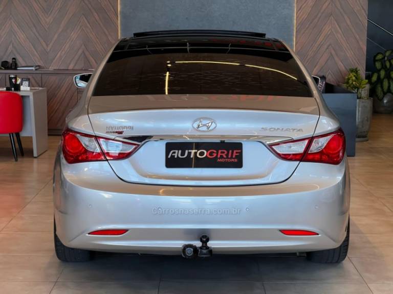 HYUNDAI - SONATA - 2012/2012 - Prata - R$ 68.900,00