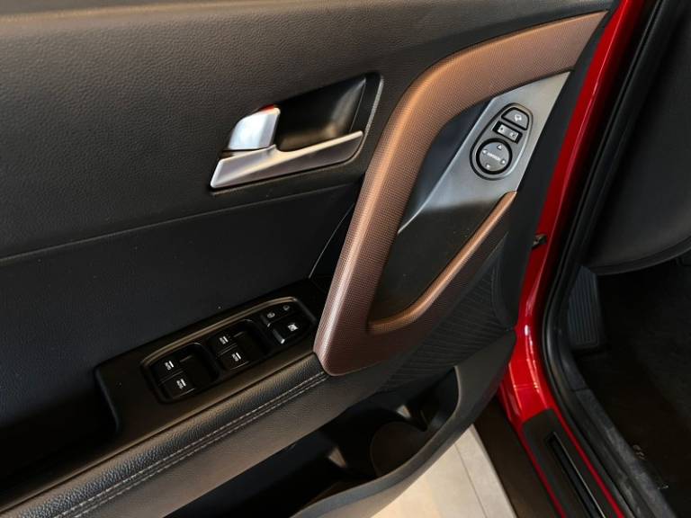 HYUNDAI - CRETA - 2018/2018 - Vermelha - R$ 93.900,00