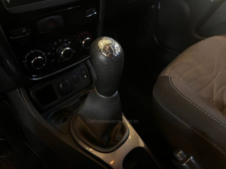 RENAULT - DUSTER - 2012/2013 - Branca - R$ 55.900,00