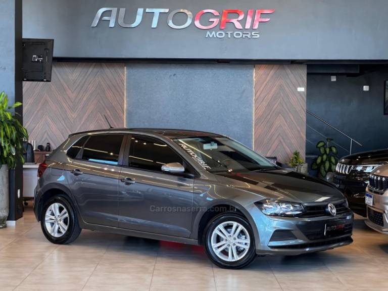 VOLKSWAGEN - POLO - 2021/2021 - Cinza - R$ 68.900,00