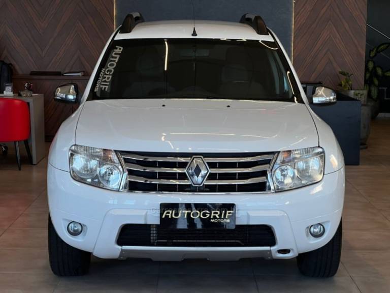 RENAULT - DUSTER - 2012/2013 - Branca - R$ 55.900,00