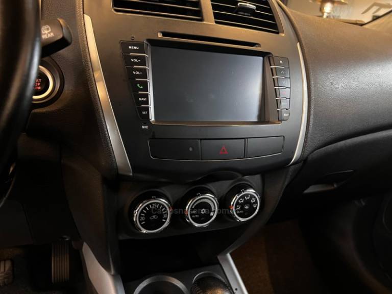 MITSUBISHI - ASX - 2014/2015 - Branca - R$ 77.900,00