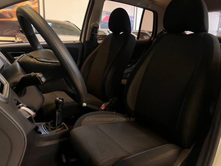 VOLKSWAGEN - FOX - 2018/2019 - Branca - R$ 58.900,00