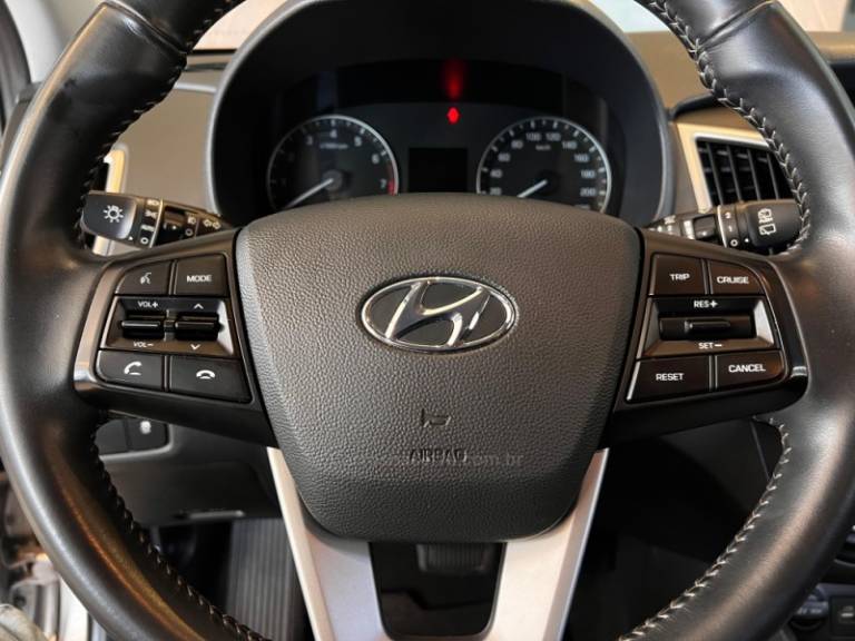 HYUNDAI - CRETA - 2020/2021 - Prata - R$ 97.900,00