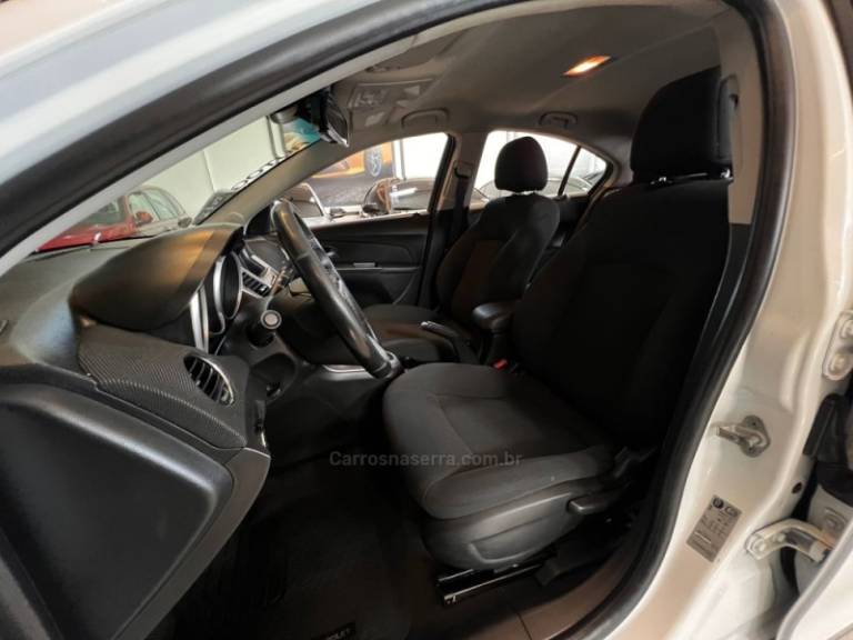CHEVROLET - CRUZE - 2014/2014 - Branca - R$ 59.900,00