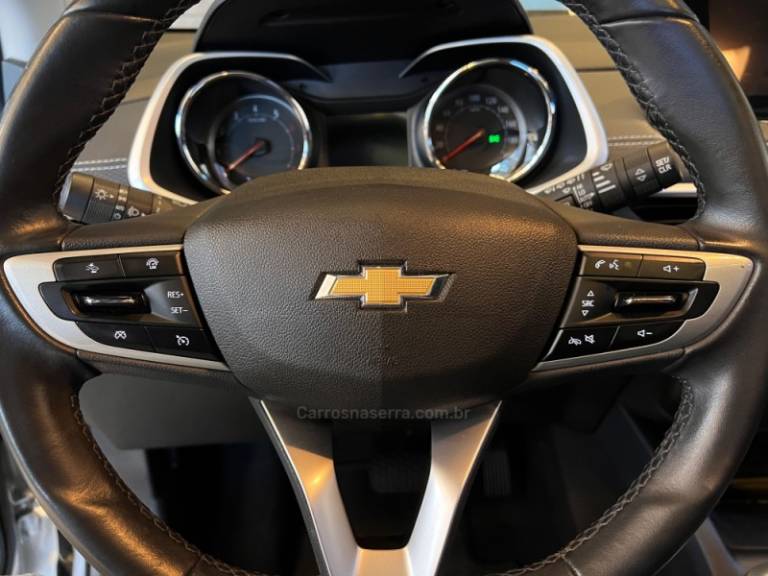 CHEVROLET - TRACKER - 2023/2023 - Prata - R$ 122.900,00