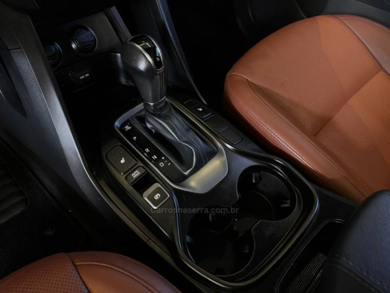 HYUNDAI - SANTA FÉ - 2015/2015 - Branca - R$ 93.900,00