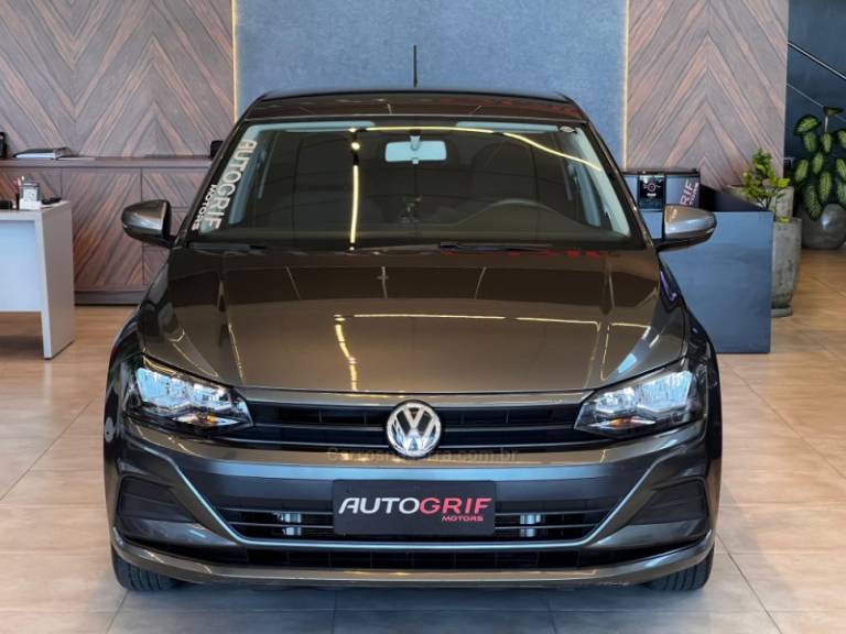 VOLKSWAGEN - POLO - 2021/2021 - Cinza - R$ 68.900,00