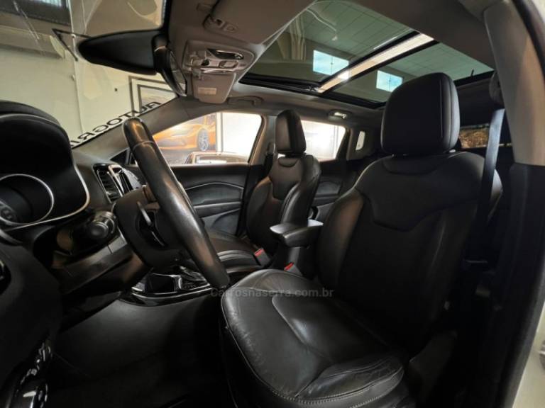 JEEP - COMPASS - 2018/2018 - Branca - R$ 104.900,00