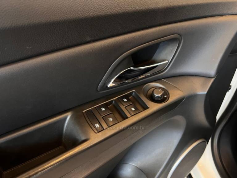 CHEVROLET - CRUZE - 2014/2014 - Branca - R$ 61.900,00
