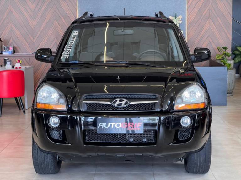 HYUNDAI - TUCSON - 2012/2013 - Preta - R$ 50.900,00