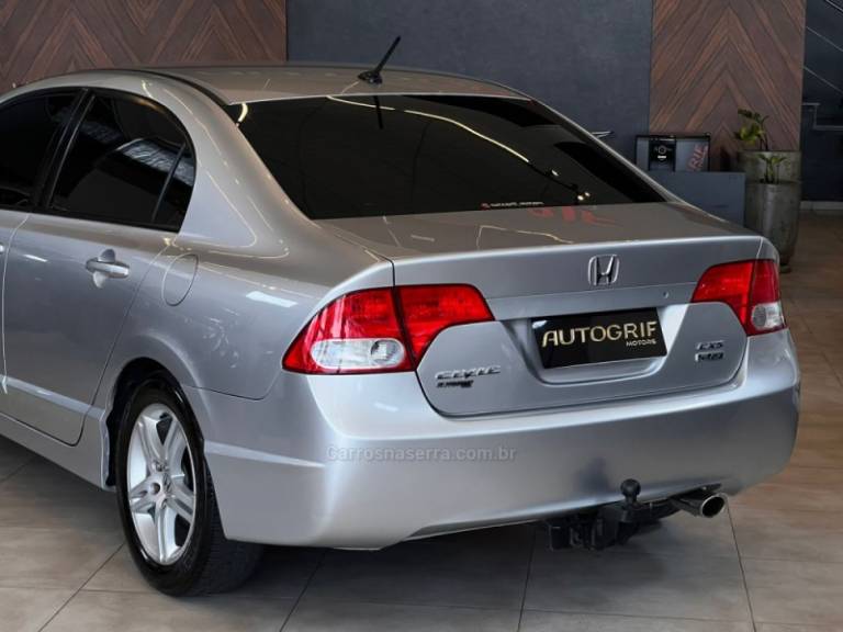 HONDA - CIVIC - 2009/2009 - Prata - R$ 48.900,00