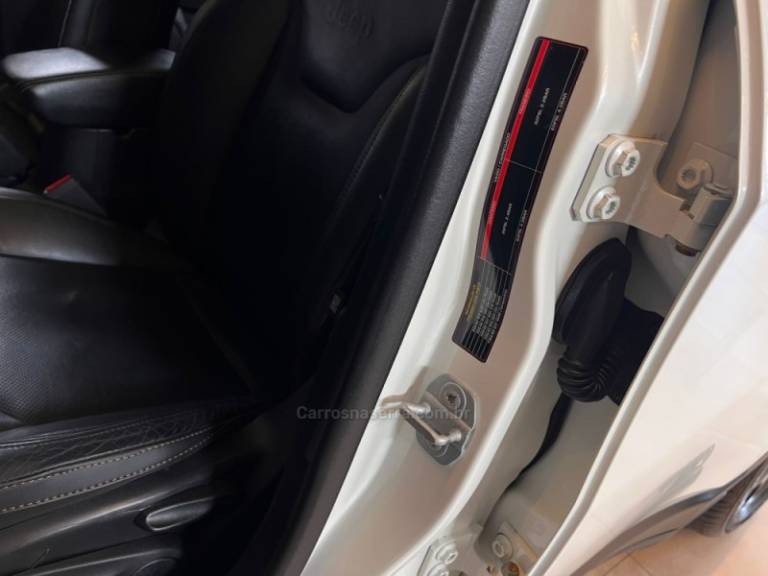JEEP - COMPASS - 2018/2018 - Branca - R$ 104.900,00