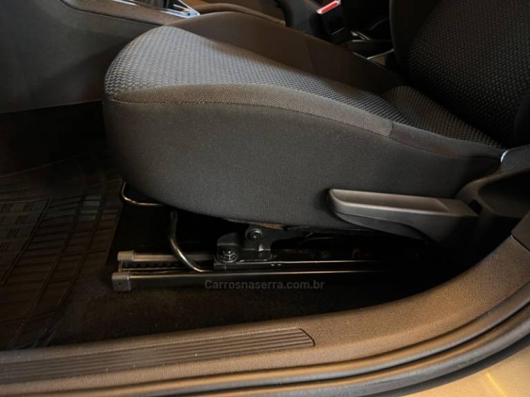 VOLKSWAGEN - POLO - 2021/2021 - Cinza - R$ 68.900,00