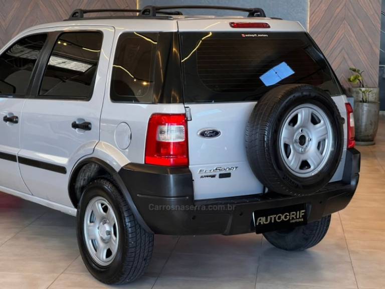 FORD - ECOSPORT - 2007/2007 - Prata - R$ 32.900,00