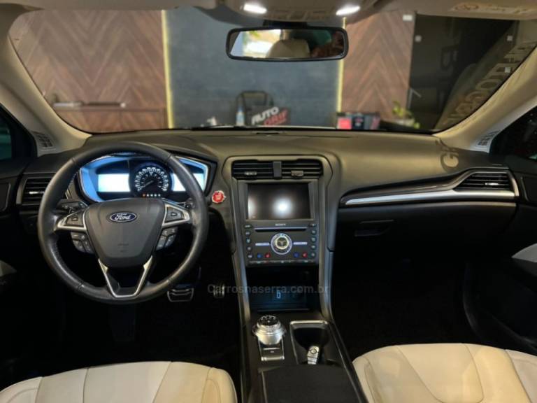 FORD - FUSION - 2018/2018 - Branca - R$ 107.900,00
