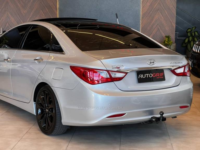 HYUNDAI - SONATA - 2012/2012 - Prata - R$ 68.900,00