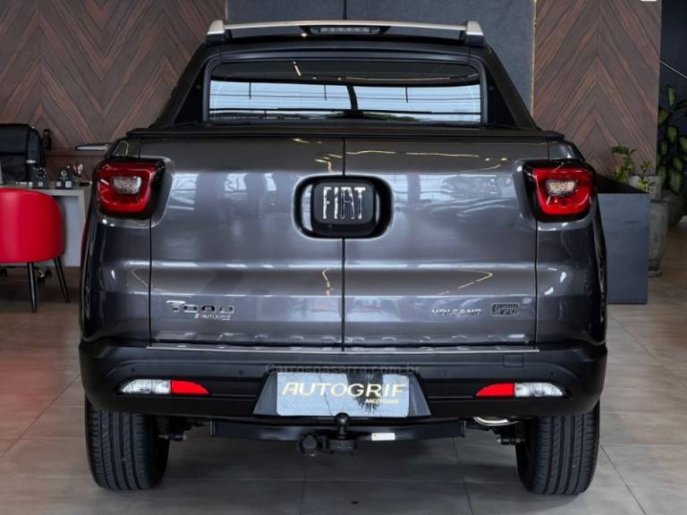 FIAT - TORO - 2021/2022 - Cinza - R$ 128.900,00