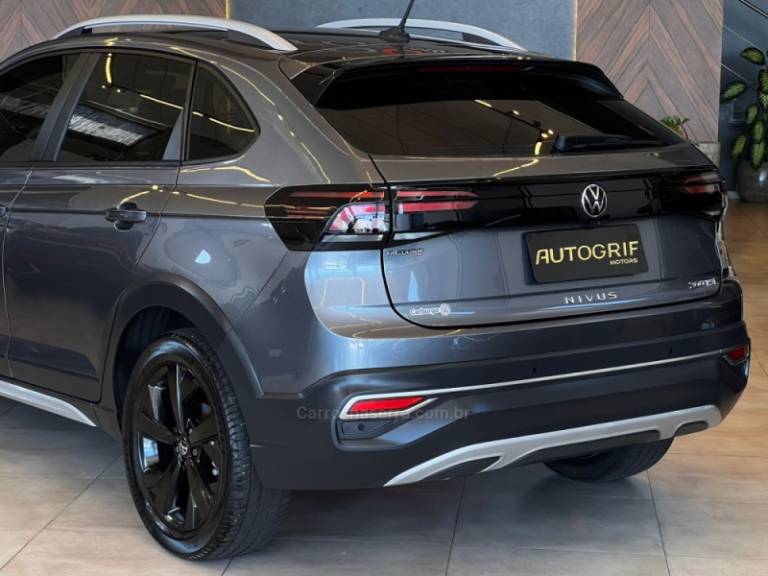 VOLKSWAGEN - NIVUS - 2022/2023 - Cinza - R$ 118.900,00