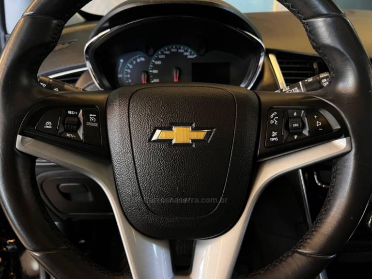 CHEVROLET - TRACKER - 2018/2018 - Preta - R$ 89.900,00