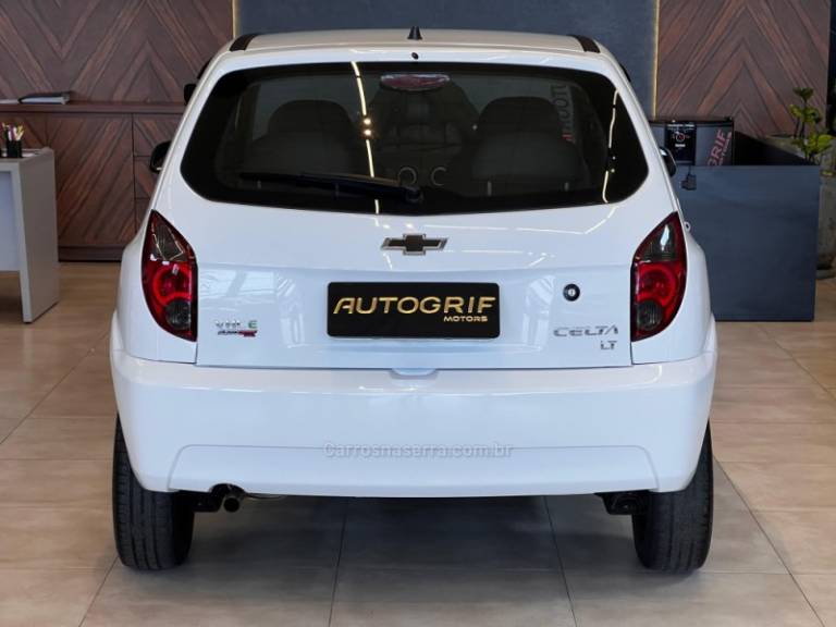 CHEVROLET - CELTA - 2013/2014 - Branca - R$ 35.900,00
