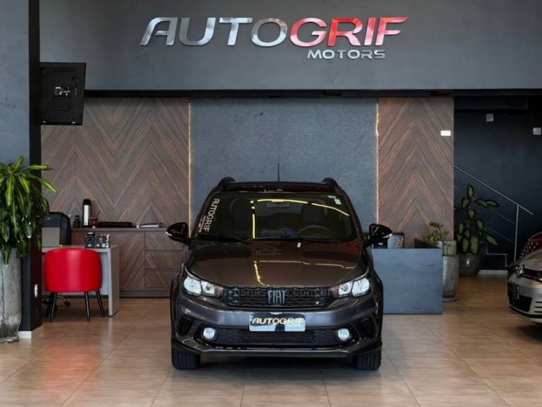 FIAT - ARGO - 2021/2021 - Cinza - R$ 75.900,00