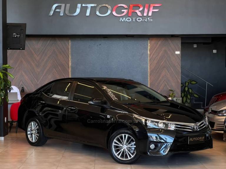 TOYOTA - COROLLA - 2015/2015 - Preta - R$ 87.900,00