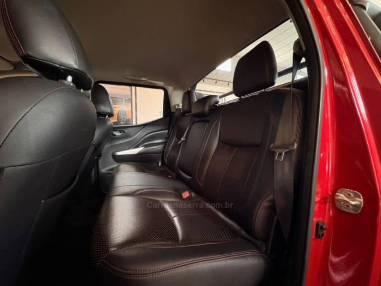 NISSAN - FRONTIER - 2020/2020 - Vermelha - R$ 147.900,00