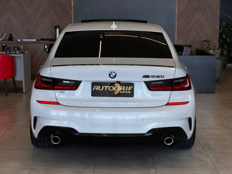 BMW - 330I - 2019/2019 - Branca - R$ 229.900,00