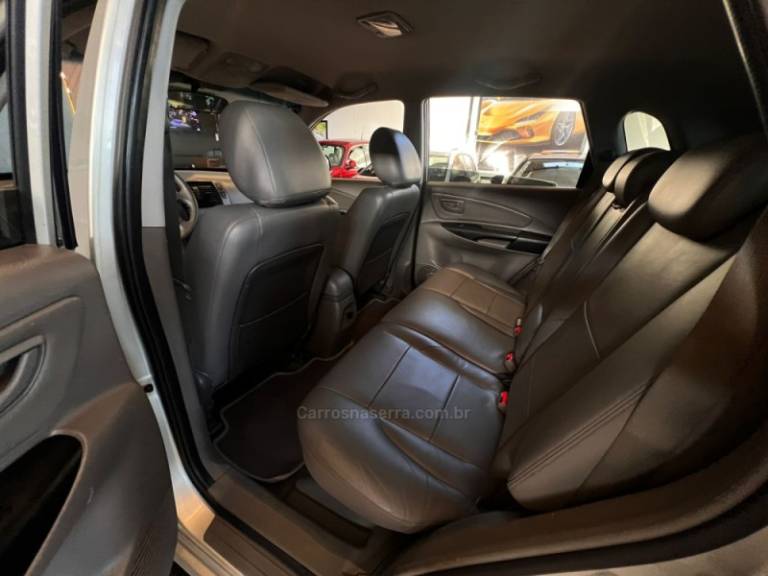 HYUNDAI - TUCSON - 2012/2013 - Prata - R$ 41.900,00
