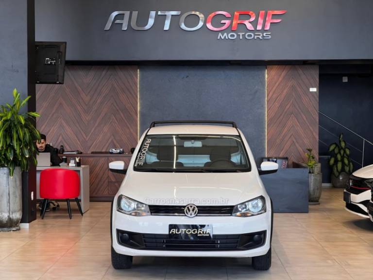 VOLKSWAGEN - SAVEIRO - 2014/2014 - Branca - R$ 47.900,00