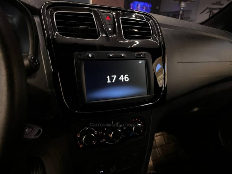 RENAULT - SANDERO - 2021/2021 - Preta - R$ 52.900,00