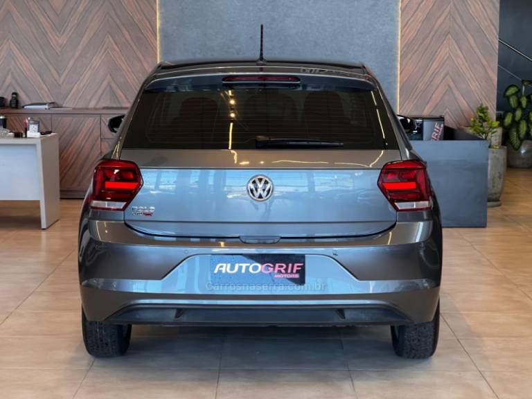 VOLKSWAGEN - POLO - 2021/2021 - Cinza - R$ 68.900,00