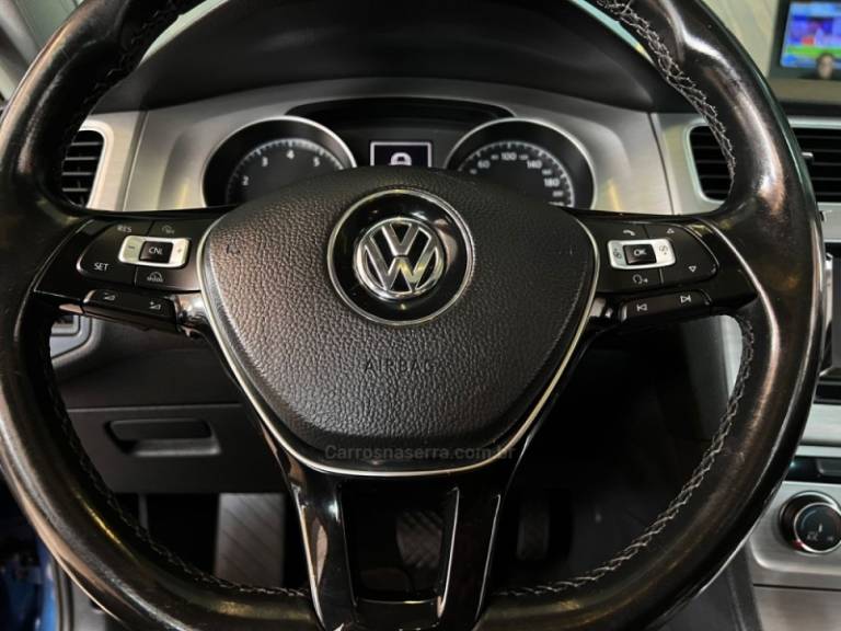 VOLKSWAGEN - GOLF - 2014/2015 - Azul - R$ 78.900,00